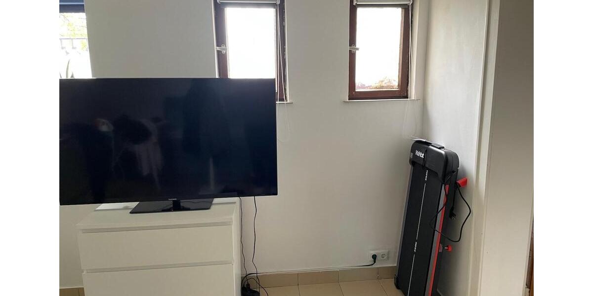 Erdgeschoßwohnung Solingen Wald - 2 Zimmer, 50 m&sup2;, 650&euro; | Angebot:26338801