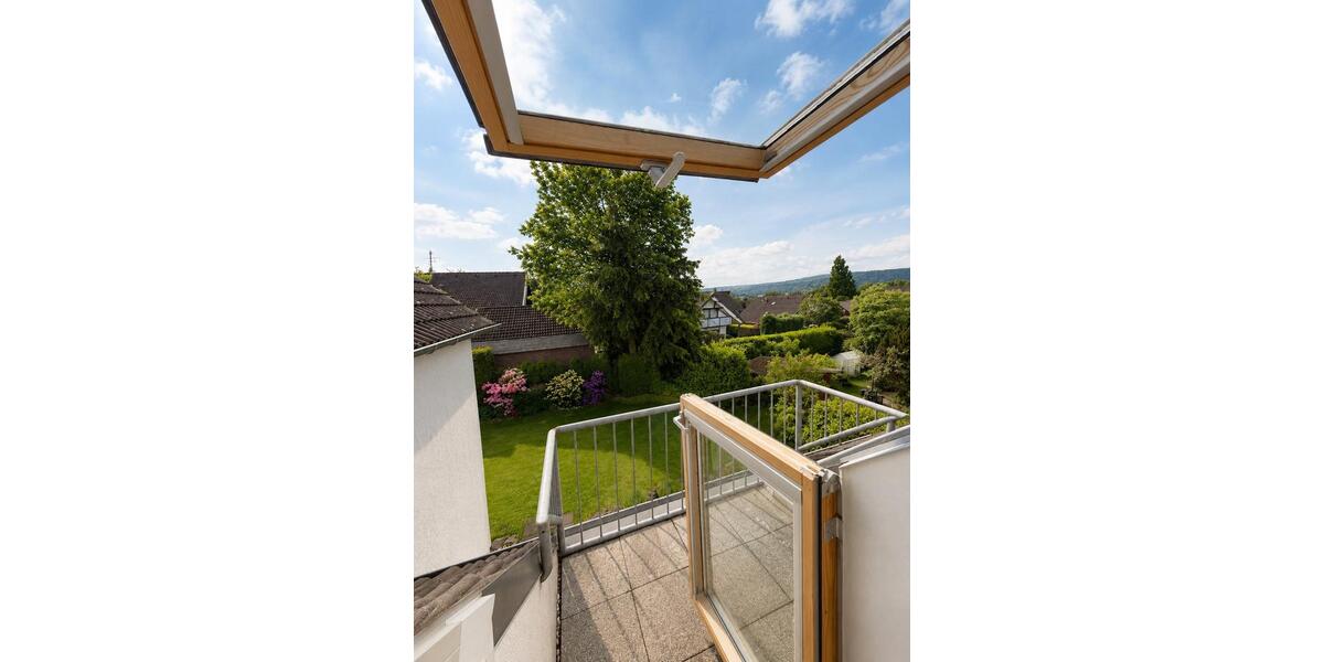 Dachgeschoßwohnung Bonn Friesdorf - 2 Zimmer, 73 m&sup2;, 850&euro; | Angebot:26677977