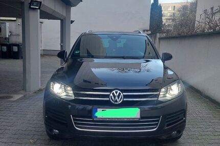 VW Touareg 201.000 km 15.000 € Bonn 53175