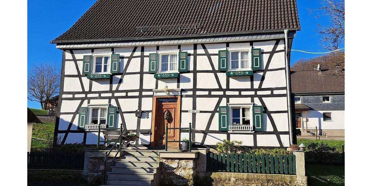 Bauernhaus, Landhaus Kürten Dürscheid - 6 Zimmer, 138 m&sup2;, 599.000&euro; | Angebot:24425792