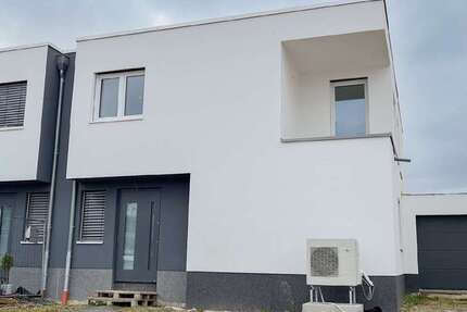 Haus zum Kaufen in Euskirchen 652.500 € 155 m² 4 zimmer