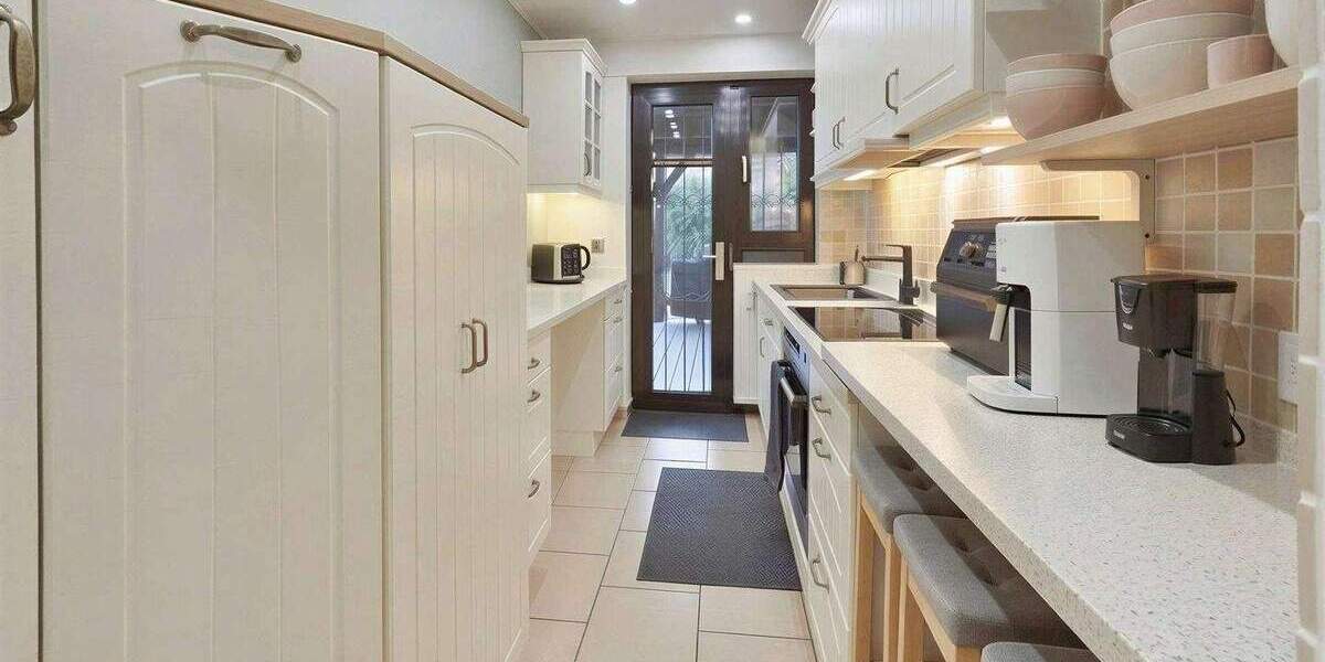 Etagenwohnung Köln Höhenhaus - 3 Zimmer, 95 m&sup2;, 459.000&euro; | Angebot:25678125