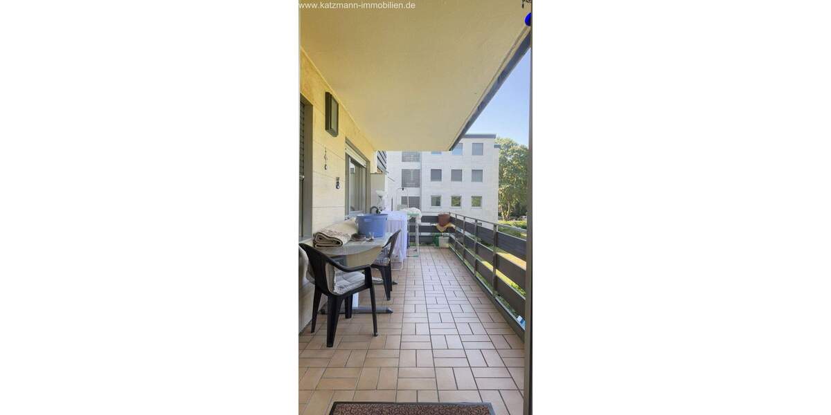 Etagenwohnung Bergheim Zieverich - 3 Zimmer, 82 m&sup2;, 125.000&euro; | Angebot:23986039