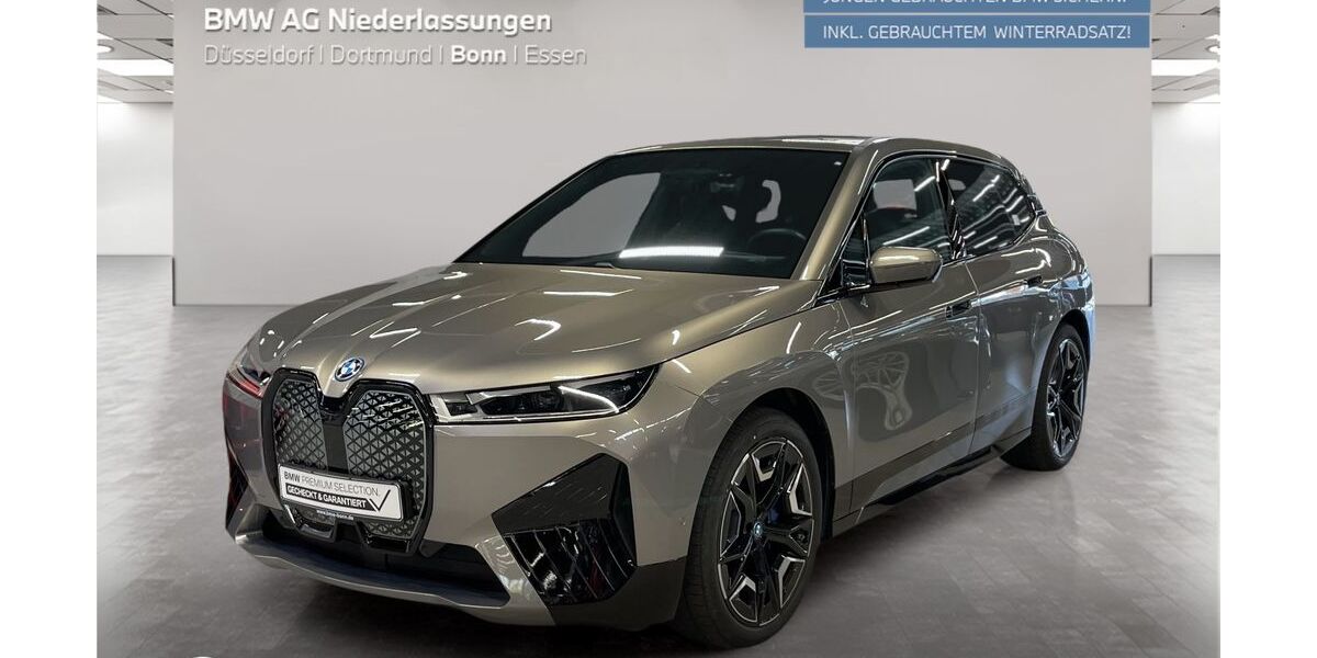 BMW iX 18.916 km 58.599 &euro; Bonn 53119