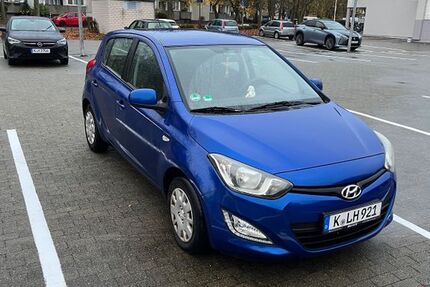 Hyundai i20 144.400 km 4.490 € Köln 50869