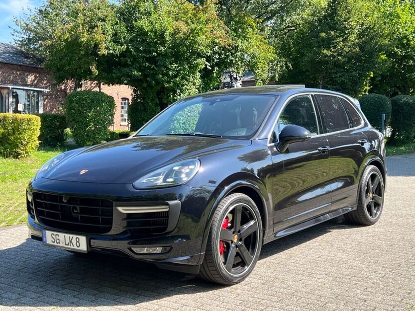 Cayenne