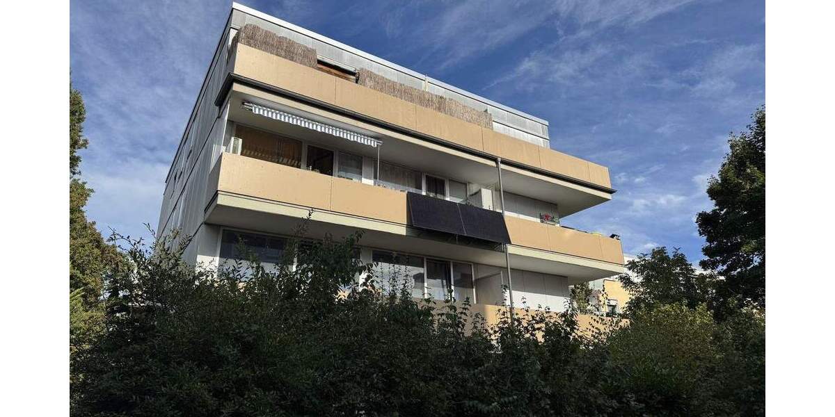 2-Zimmer-Wohnung mit großem Balkon und Tiefgaragenstellplatz! 2 zimmer