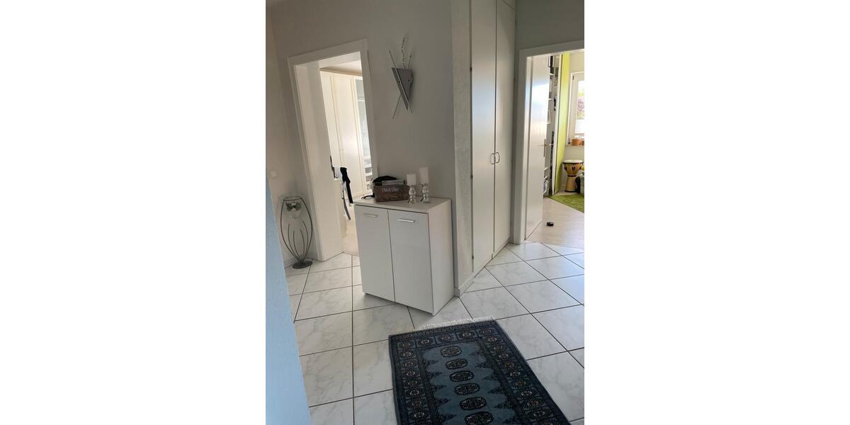 Etagenwohnung Burscheid - 3 Zimmer, 94 m&sup2;, 315.000&euro; | Angebot:26367649