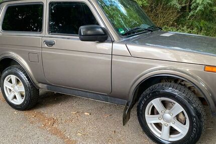 Lada Niva