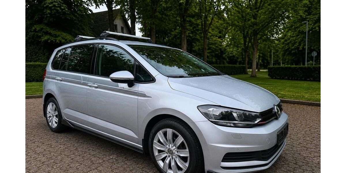 VW Touran 152.000 km 13.700 &euro; Haan 42781