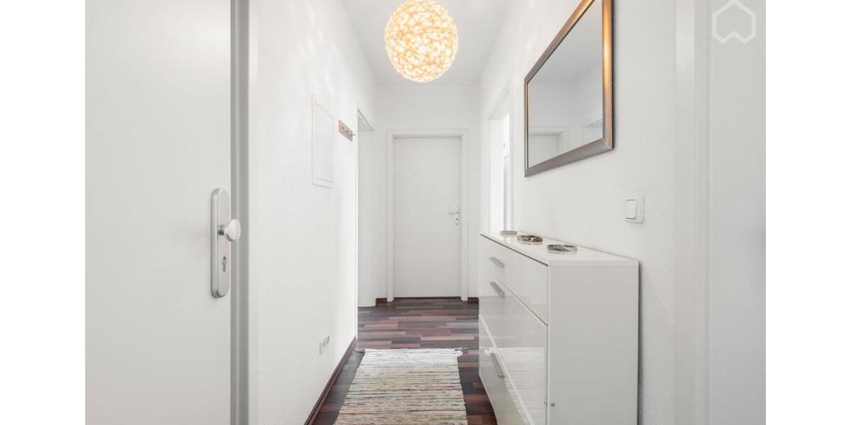 Etagenwohnung Niederkassel - 3 Zimmer, 65 m&sup2;, 1.650&euro; | Angebot:25944870