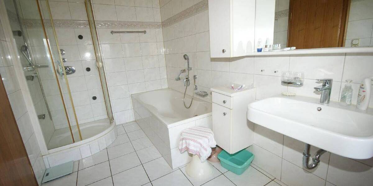 Einfamilienhaus Köln Libur - 5 Zimmer, 130 m&sup2;, 639.000&euro; | Angebot:20262556