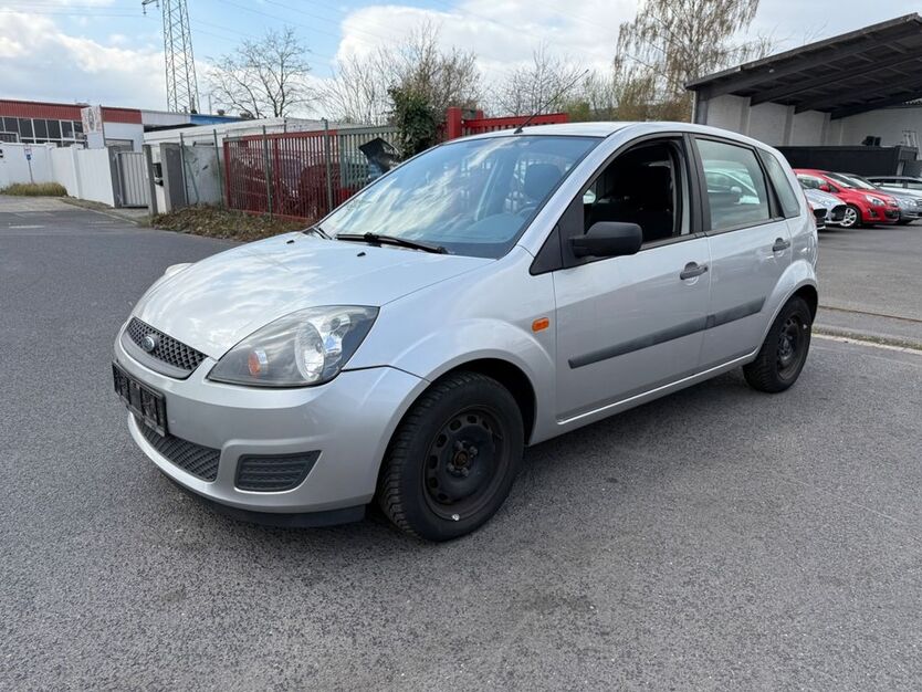 Ford Fiesta 124.951 km 1.699 € Bonn - Dottendorf 53129