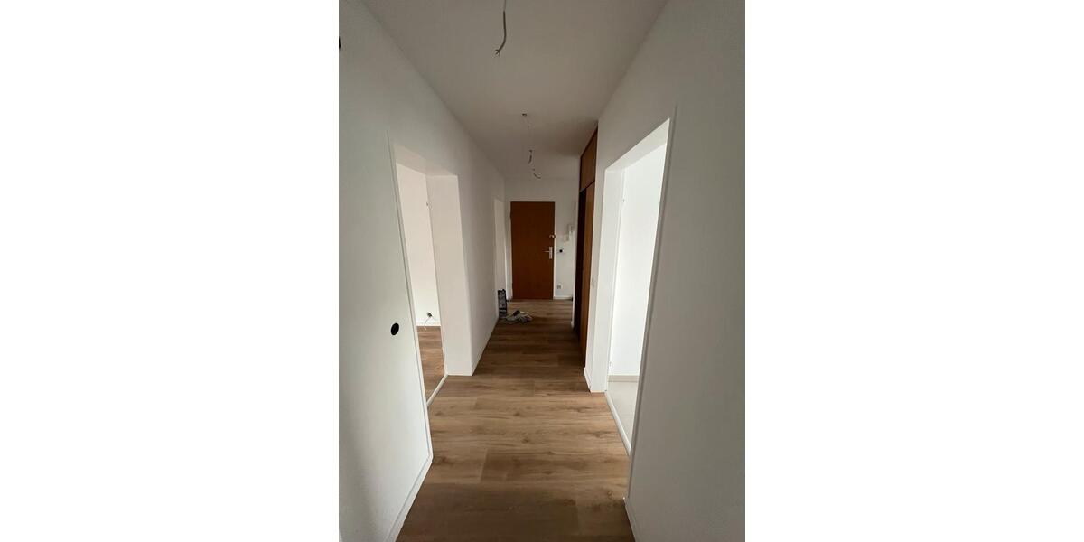 Etagenwohnung Bonn Auerberg - 3 Zimmer, 83 m&sup2;, 1.450&euro; | Angebot:26413530
