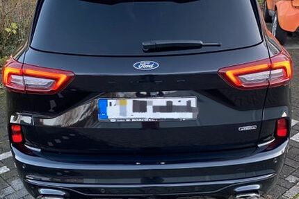 Ford Kuga 22.000 km 38.600 &euro; Köln 50739