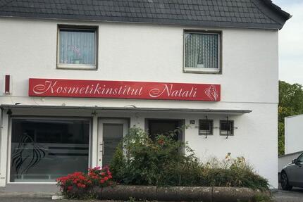 Massage, Fußpflege, Maniküre, Friseur oder Ähnliches zimmer