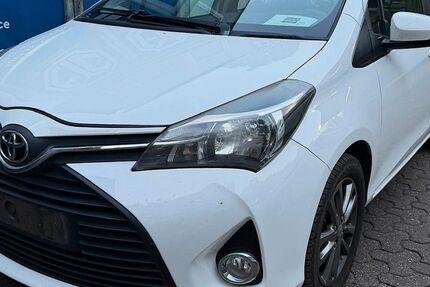 Toyota Yaris 213.000 km 5.999 &euro; Köln (Ostheim) 51107
