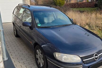 Opel Omega 297.200 km 800 &euro; Nörvenich 52388