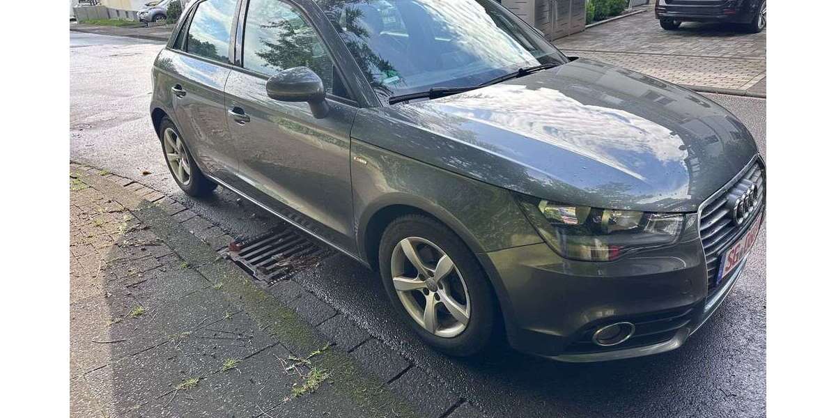 Audi A1 126.600 km 9.950 &euro; Solingen 42653