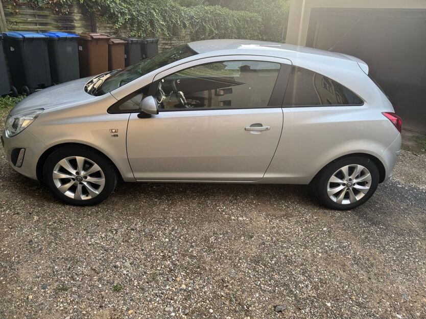 Opel Corsa 163.397 km 3.500 € Bergisch Gladbach 51429