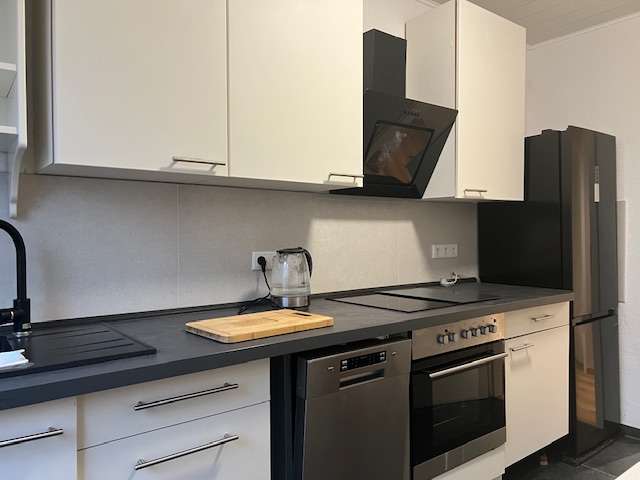 Zimmer Solingen Bech - 1 Zimmer, 570&euro; | Angebot:26222441