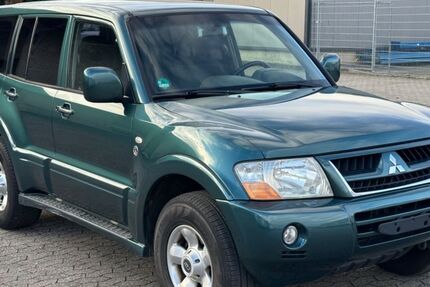 Mitsubishi Pajero 60.400 km 14.950 &euro; Bornheim 53332