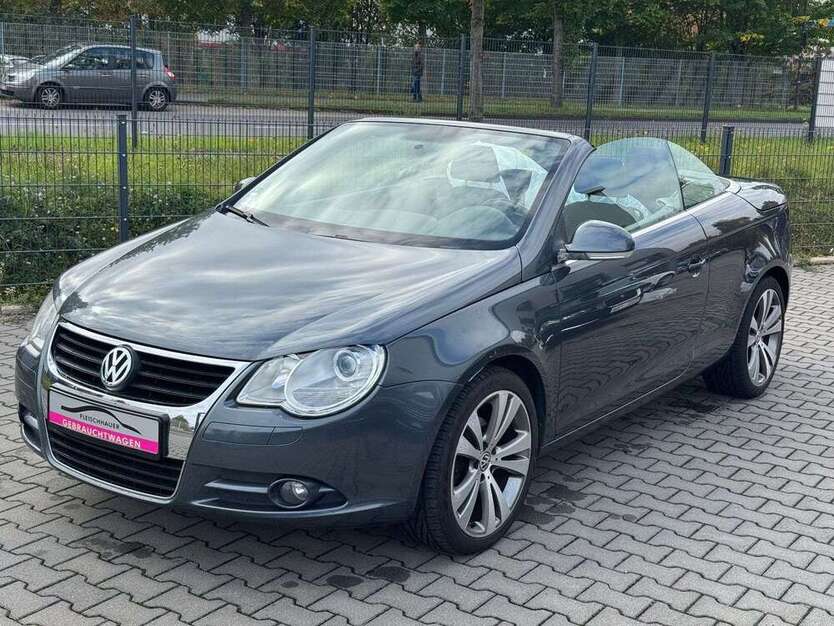 VW Eos 142.000 km 4.800 € Troisdorf 53842