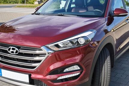 Hyundai TUCSON 106.000 km 12.900 &euro; Overath 51491