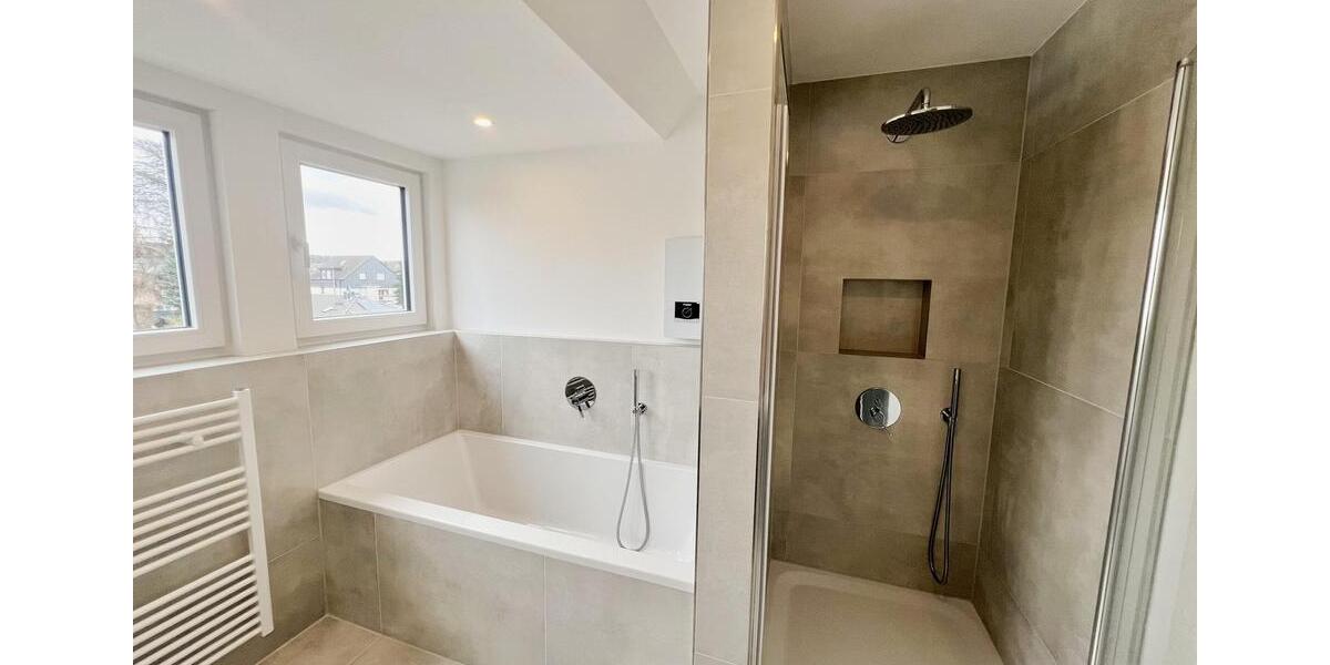Maisonettenwohnung Troisdorf Altenrath - 4 Zimmer, 120 m&sup2;, 1.495&euro; | Angebot:26367434