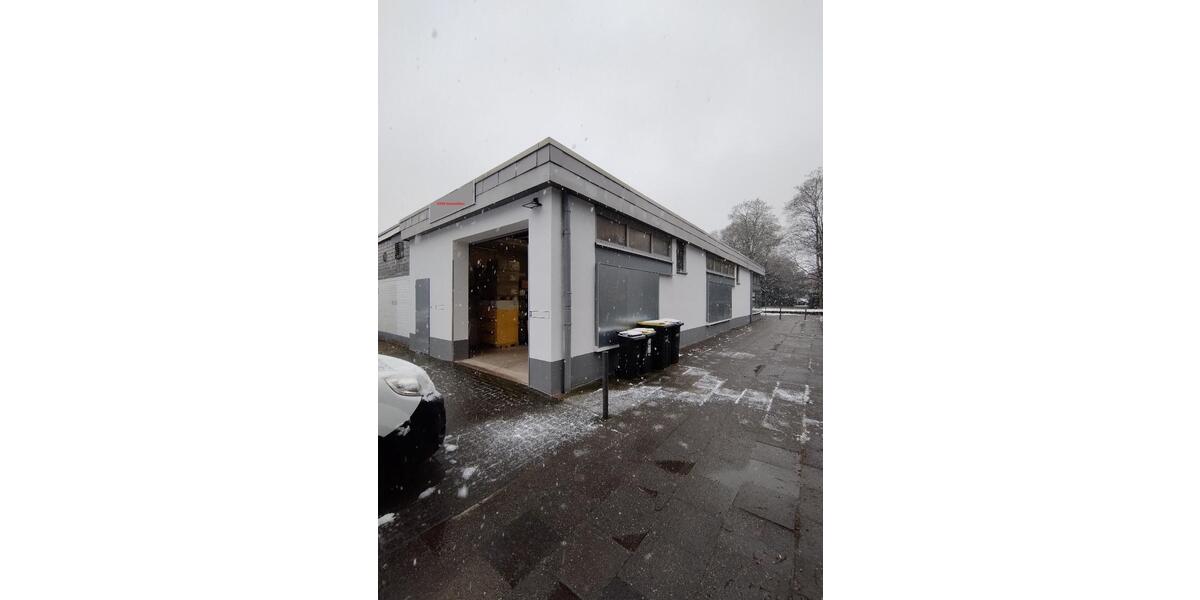 Ideal für Ihren Handwerksbetrieb Hallenfläche mit Büro und 3 Stellplätzen, verkehrsgünstige Lage zimmer