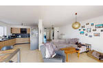 Top-Investment! Junges, energieeffizientes 6-Familienhaus mit 5 Garagen! (MB 4814)
