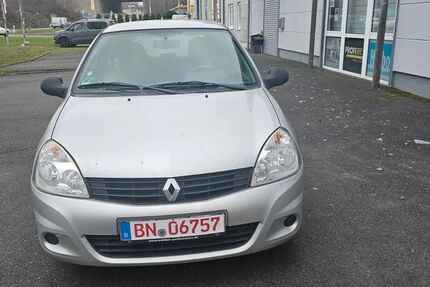 Renault Clio 152.000 km 2.199 &euro; Bonn 53227