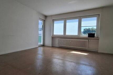 ** Ausschließlich für den 1-2 Personenhaushalt ab 45 Jahre! Helle 3 Zimmerwohnung mit Balkon in fußläufiger Entfernung zur Bonner Innenstadt**
