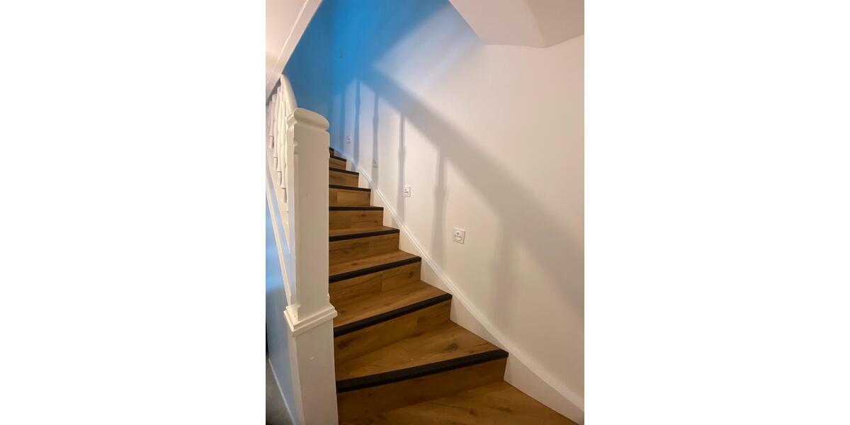 Reihenhaus Euskirchen Dom-Esch - 3 Zimmer, 80 m&sup2;, 1.127&euro; | Angebot:24899982