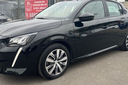 Peugeot 208 70.234 km 11.900 € Frechen 50226
