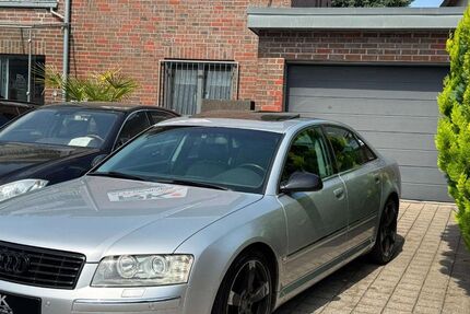 Audi A8 180.000 km 6.999 &euro; Solingen 42651