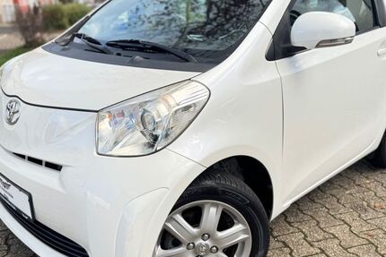 Toyota IQ 119.000 km 5.990 &euro; Köln/Wahn 51147