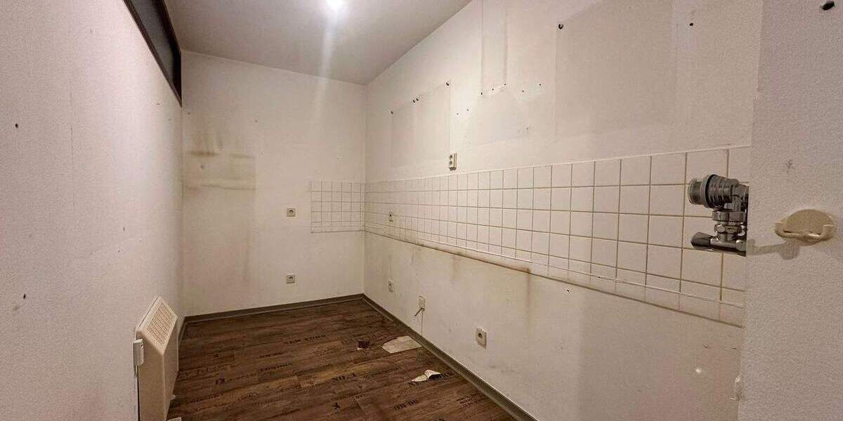 Einfamilienhaus Bergisch Gladbach Bockenberg - 2 Zimmer, 137.000&euro; | Angebot:25156170
