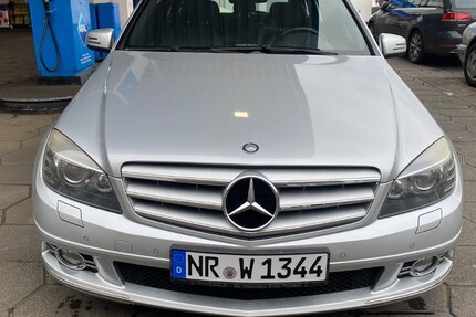 Mercedes-Benz C 350 185.000 km 8.000 € Düsseldorf 40213