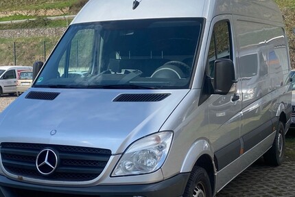 Mercedes-Benz Sprinter 277.000 km 8.800 &euro; Köln 50667