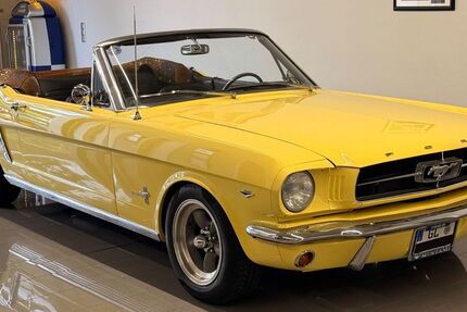 Ford Mustang 99.000 km 49.800 &euro; Köln 51149