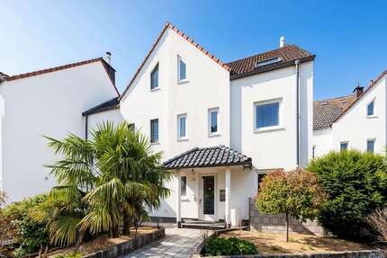 Haus Köln Chorweiler - 6 Zimmer, 175 m&sup2;, 729.000&euro; | Angebot:24465206