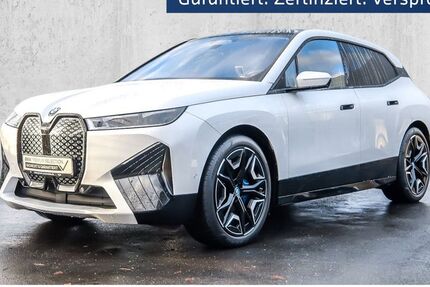 BMW iX 51.215 km 46.995 &euro; Köln-West 50858