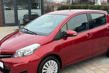 Toyota Yaris 36.850 km 11.780 &euro; Bornheim 53332