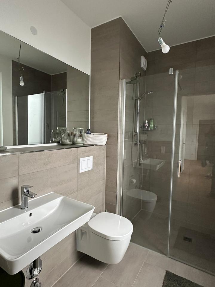 Bezugsfertige Wohnung - Einfach Möbel rein und Füße hoch! zimmer