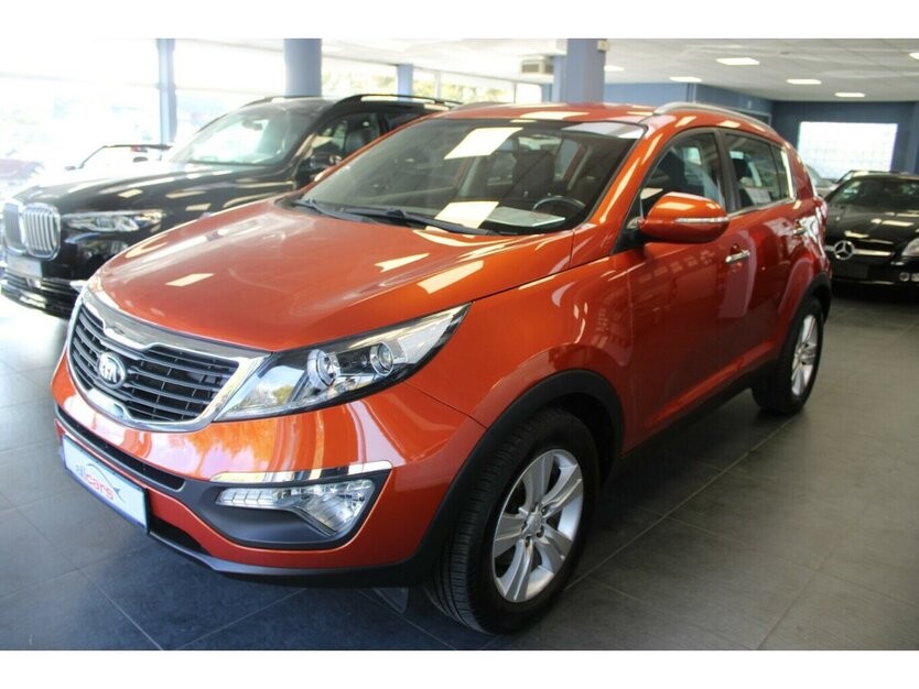 Kia Sportage 1.6 GDI 2WD Attract 114.879 km 9.980 € Euskirchen 53881