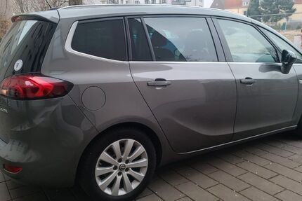 Opel Zafira 137.850 km 8.000 &euro; Leverkusen 51377
