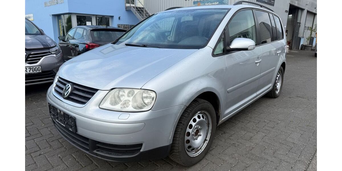 VW Touran 258.000 km 3.550 &euro; brühl 50321