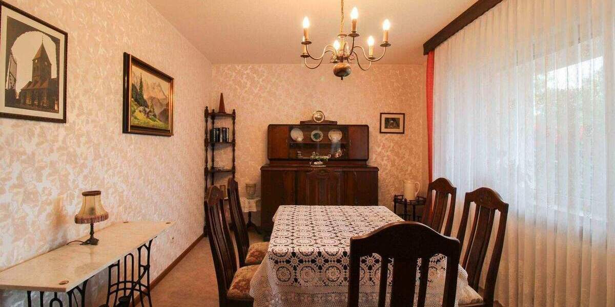 Einfamilienhaus Köln Esch/Auweiler - 7 Zimmer, 170 m&sup2;, 599.000&euro; | Angebot:24846097