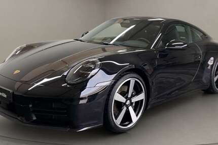 Porsche 992 7.000 km 148.800 &euro; Köln 50823